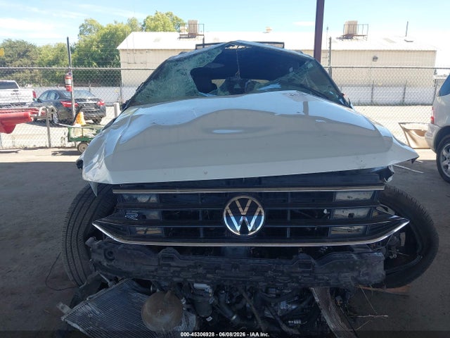 3VVCB7AX3PM103689 Volkswagen Tiguan 2.0t Se R-line Black
