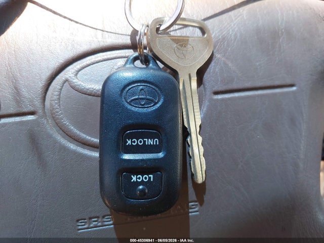 Aukcja sprzedaży 2000 Toyota Camry Le, vin: 4T1BG22K9YU948041, numer aukcji: 45306941