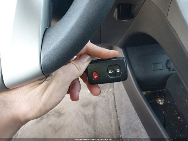 45306974 :رقم المزاد ، JTDKN3DUXF0396567 vin ، 2015 Toyota Prius Two مزاد بيع