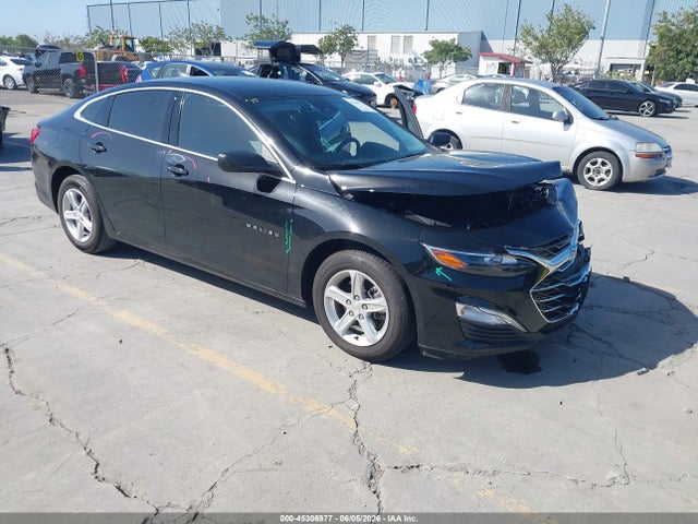 1G1ZB5ST3PF215426 auction archive image