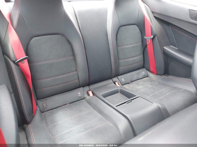2014 Mercedes-benz C 250 მანქანა იყიდება აუქციონზე, vin: WDDGJ4HB4EG273228, აუქციონის ნომერი: 45306982
