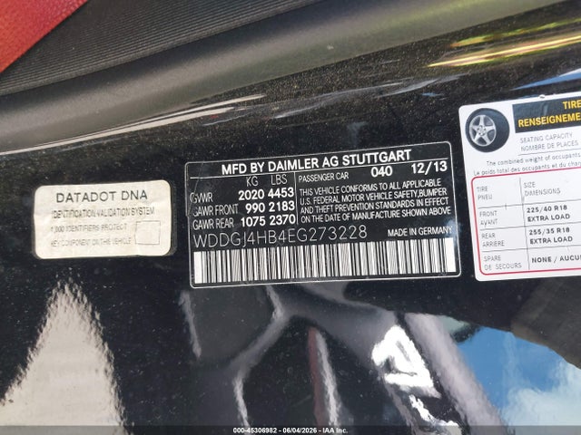 2014 Mercedes-benz C 250 მანქანა იყიდება აუქციონზე, vin: WDDGJ4HB4EG273228, აუქციონის ნომერი: 45306982