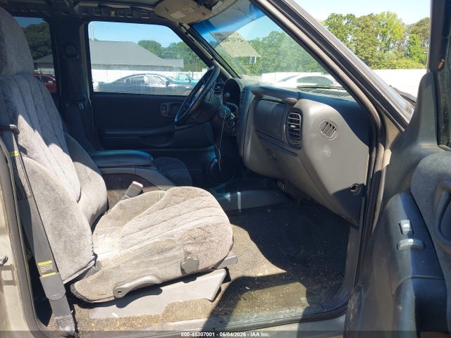Aukcja sprzedaży 2001 Chevrolet S-10 Ls, vin: 1GCDT13W21K237366, numer aukcji: 45307001