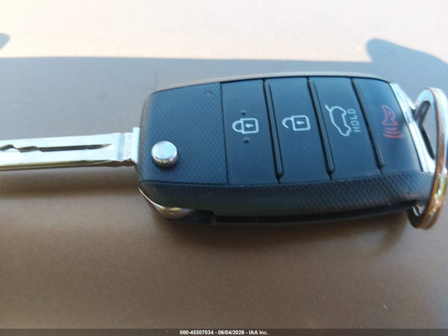 45307034 :رقم المزاد ، KNDPMCAC1H7203186 vin ، 2017 Kia Sportage Lx مزاد بيع