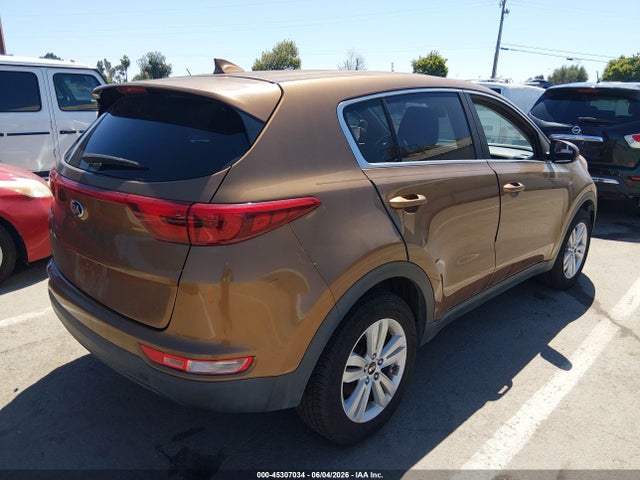 45307034 :رقم المزاد ، KNDPMCAC1H7203186 vin ، 2017 Kia Sportage Lx مزاد بيع