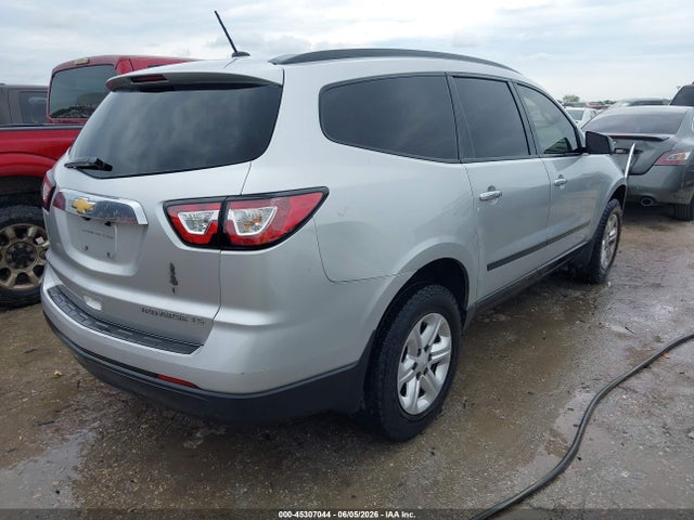 Chevrolet Traverse Ls 2014 1GNKRFKD8EJ270376 Image 4