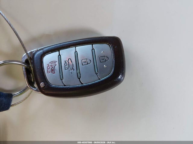 Hyundai ELANTRA SE 2017 5NPD84LF2HH020055 Image 11