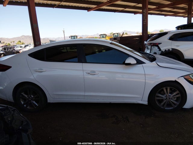 Hyundai ELANTRA SE 2017 5NPD84LF2HH020055 Image 13