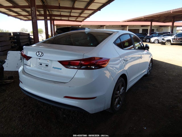 Hyundai ELANTRA SE 2017 5NPD84LF2HH020055 Image 4