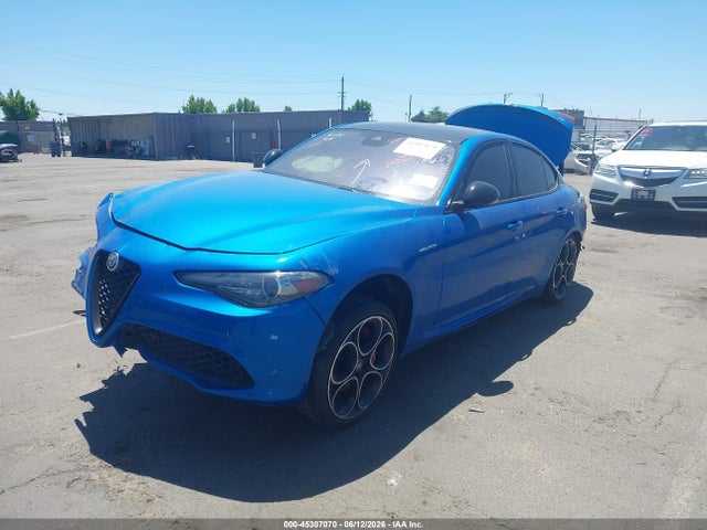 2022 Alfa Romeo Giulia Veloce Awd მანქანა იყიდება აუქციონზე, vin: ZARFANBN7N7660117, აუქციონის ნომერი: 45307070