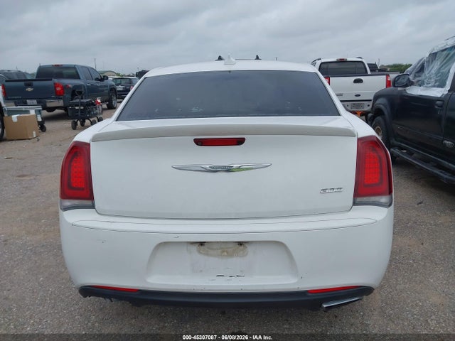 2018 Chrysler 300 Touring მანქანა იყიდება აუქციონზე, vin: 2C3CCAAG4JH291884, აუქციონის ნომერი: 45307087
