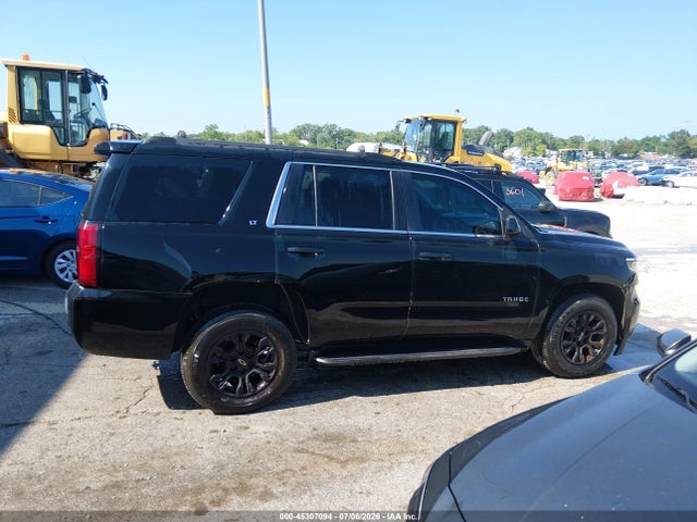 Продажа на аукционе авто 2018 Chevrolet Tahoe Lt, vin: 1GNSCBKCXJR247646, номер лота: 45307094
