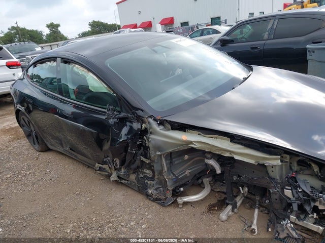 Продажа на аукционе авто 2025 Tesla Model 3 Long Range Rear-wheel Drive/standard Rear-wheel Drive, vin: 5YJ3E1EA6SF072928, номер лота: 45307131