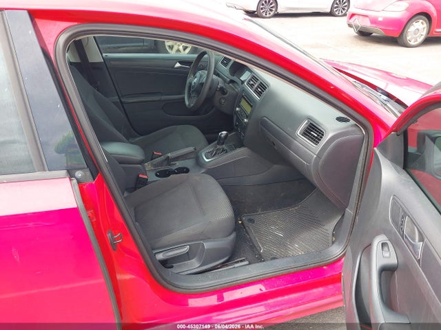 Продажа на аукционе авто 2013 Volkswagen Jetta 2.0l S, vin: 3VW2K7AJ0DM260904, номер лота: 45307149