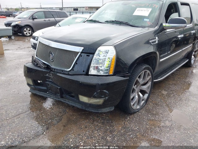 2011 Cadillac Escalade Esv Luxury მანქანა იყიდება აუქციონზე, vin: 1GYS3HEF9BR115040, აუქციონის ნომერი: 45307174