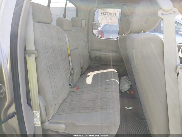 Aukcja sprzedaży 2005 Toyota Tundra Sr5 V8, vin: 5TBBT44165S470153, numer aukcji: 45307234