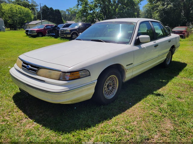 45307243 :رقم المزاد ، 2FALP74W2SX102264 vin ، 1995 Ford Crown Victoria Lx مزاد بيع