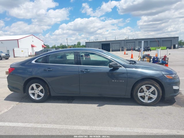 1G1ZC5ST1KF207721 Chevrolet Malibu 1fl