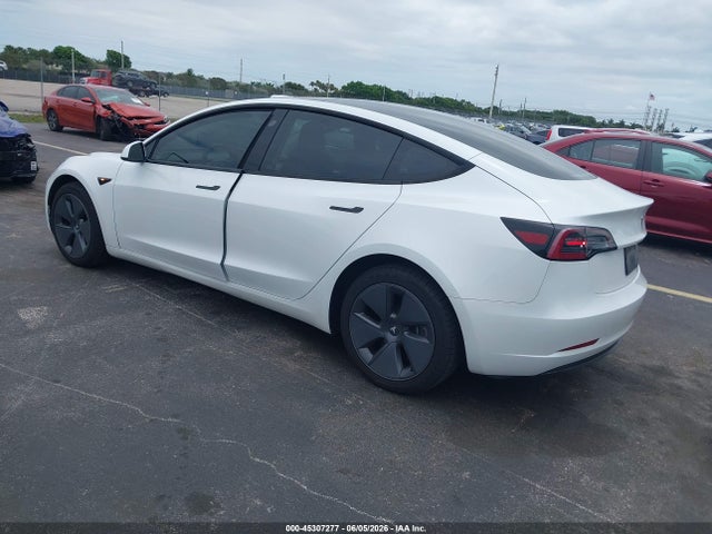 Tesla Model 3 Rear-wheel Drive 2023 5YJ3E1EA8PF474229 Image 3