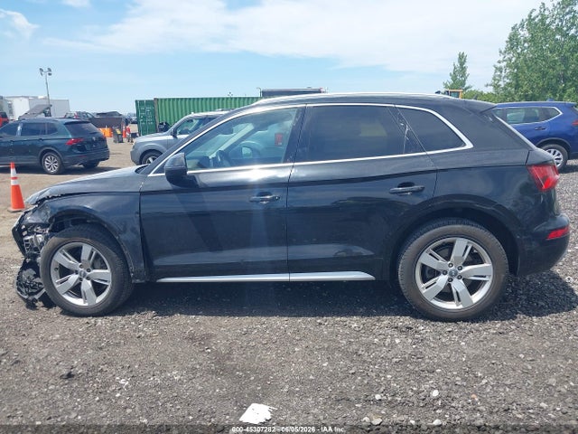 Продажа на аукционе авто 2018 Audi Q5 2.0t Premium/2.0t Tech Premium, vin: WA1BNAFY3J2176604, номер лота: 45307282