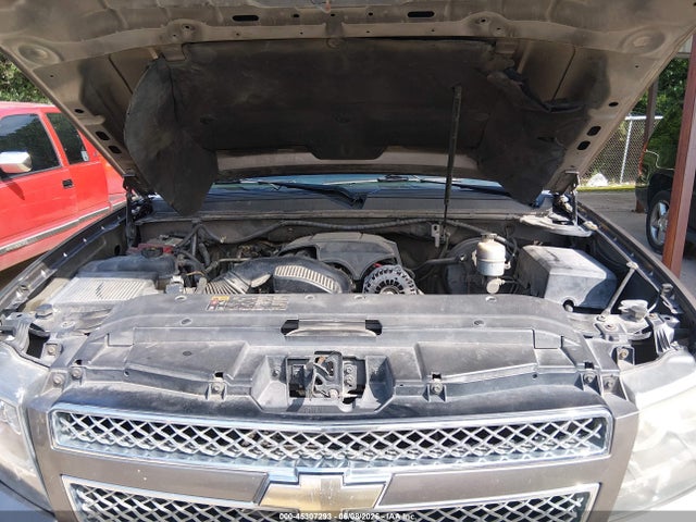 Продаж на аукціоні авто 2011 Chevrolet Suburban 1500 Ls, vin: 1GNSKHE32BR392103, номер лоту: 45307293