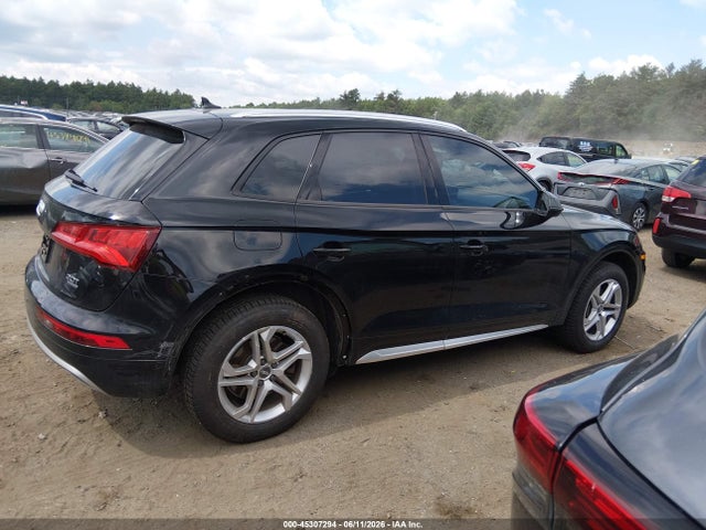 2018 Audi Q5 2.0t Premium/2.0t Tech Premium მანქანა იყიდება აუქციონზე, vin: WA1ANAFY5J2131367, აუქციონის ნომერი: 45307294