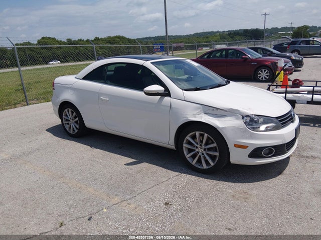 Auction sale of the 2013 Volkswagen Eos Komfort, vin: WVWBW8AH3DV005552, lot number: 45307296