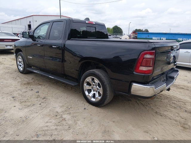 45307392 :رقم المزاد ، 1C6SRFBT6KN530432 vin ، 2019 Ram 1500 Big Horn/lone Star Quad Cab 4x4 6'4 Box مزاد بيع