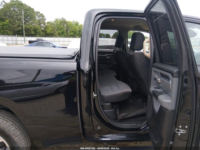45307392 :رقم المزاد ، 1C6SRFBT6KN530432 vin ، 2019 Ram 1500 Big Horn/lone Star Quad Cab 4x4 6'4 Box مزاد بيع