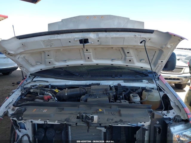 Ford E-350 Cutaway 2025 1FDWE3FN0SDD34648 Image 9