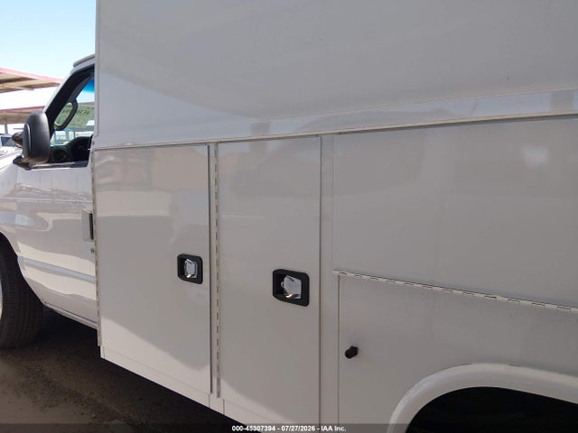 Ford E-350 Cutaway 2025 1FDWE3FN0SDD34648 Image 13