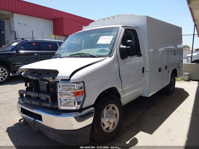 Ford E-350 Cutaway 2025 1FDWE3FN0SDD34648 Image 2