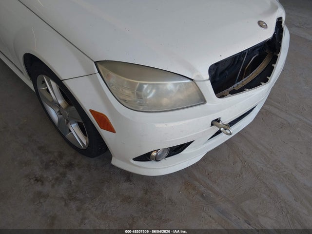 45307509 :رقم المزاد ، WDDGF5EB6AR106377 vin ، 2010 Mercedes-benz C 300 Luxury/sport مزاد بيع