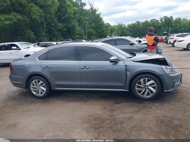 Продаж на аукціоні авто 2018 Volkswagen Passat 2.0t Se, vin: 1VWBA7A31JC023775, номер лоту: 45307520