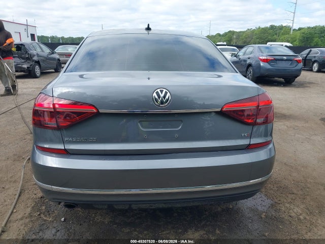 Продаж на аукціоні авто 2018 Volkswagen Passat 2.0t Se, vin: 1VWBA7A31JC023775, номер лоту: 45307520