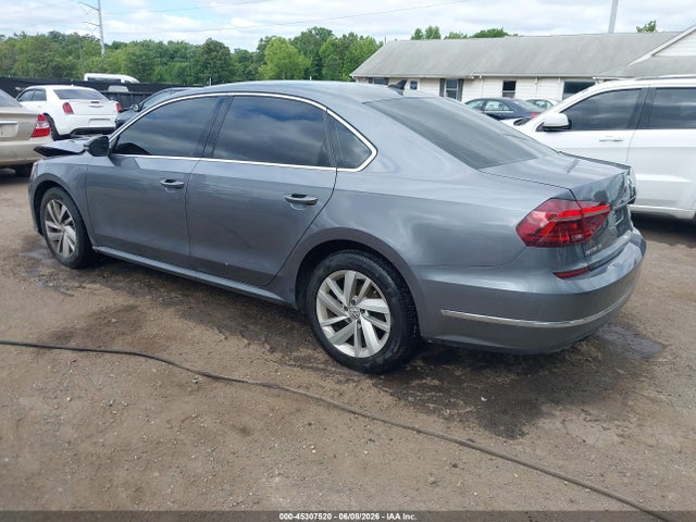 Продаж на аукціоні авто 2018 Volkswagen Passat 2.0t Se, vin: 1VWBA7A31JC023775, номер лоту: 45307520