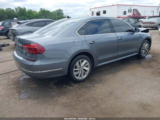 Продаж на аукціоні авто 2018 Volkswagen Passat 2.0t Se, vin: 1VWBA7A31JC023775, номер лоту: 45307520
