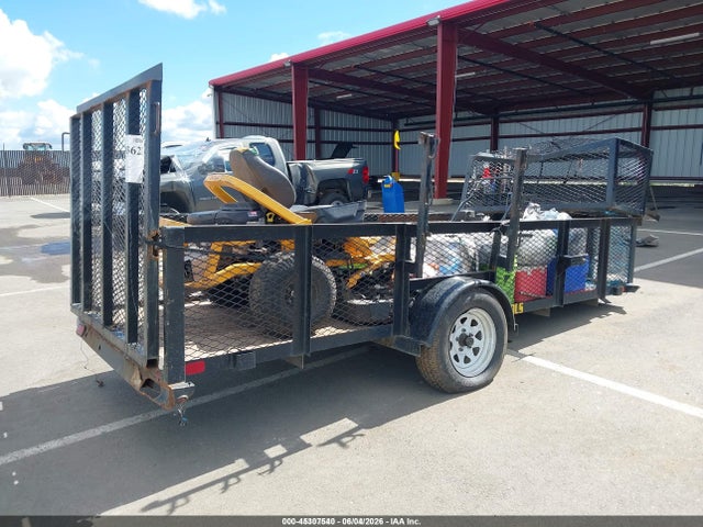 45307540 :رقم المزاد ، 16VAX1413F4003568 vin ، 2015 Big Tex Trailer Co Inc Unknown مزاد بيع