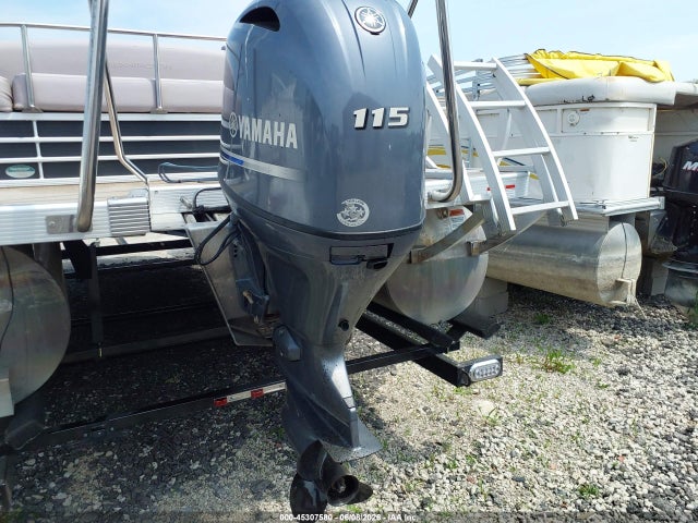 Bennington Other 2018 ETWE8851F718 Image 10