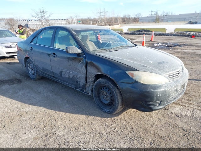 Продаж на аукціоні авто 2005 Toyota Camry Le, vin: 4T1BE32K65U089885, номер лоту: 45307593