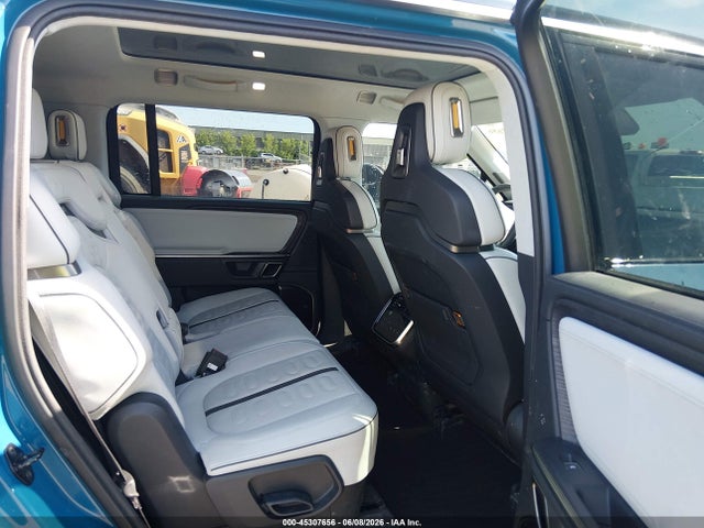Продаж на аукціоні авто 2023 Rivian R1s Adventure, vin: 7PDSGABA3PN014299, номер лоту: 45307656