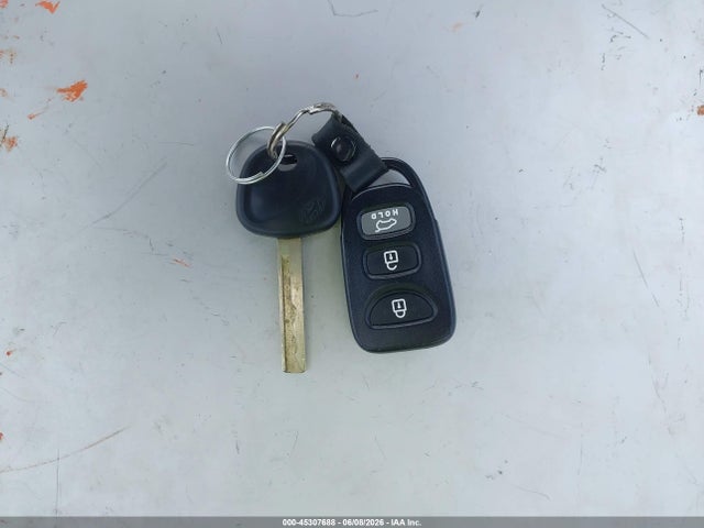 Продажа на аукционе авто 2013 Hyundai Veloster, vin: KMHTC6AD7DU165644, номер лота: 45307688