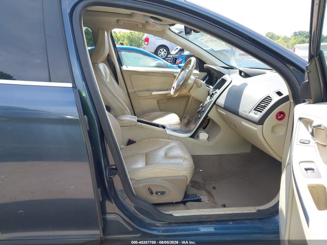 Aukcja sprzedaży 2011 Volvo Xc60 3.2/3.2 R-design, vin: YV4952DL9B2156034, numer aukcji: 45307700