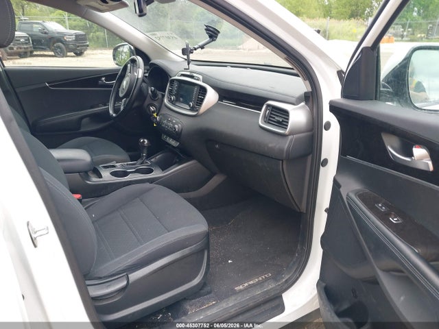 2018 Kia Sorento 2.4l Lx მანქანა იყიდება აუქციონზე, vin: 5XYPGDA33JG425962, აუქციონის ნომერი: 45307752