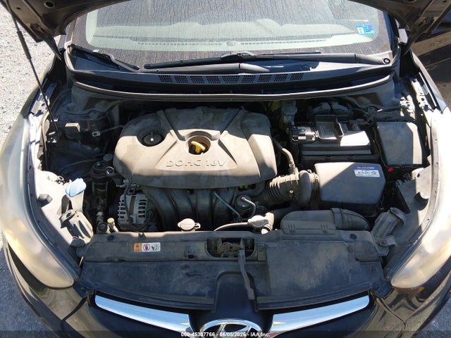45307766 :رقم المزاد ، KMHDH4AE2FU227781 vin ، 2015 Hyundai Elantra Se مزاد بيع