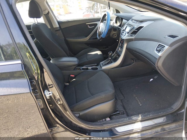 45307766 :رقم المزاد ، KMHDH4AE2FU227781 vin ، 2015 Hyundai Elantra Se مزاد بيع