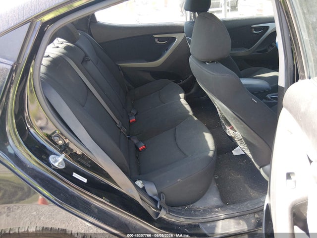 45307766 :رقم المزاد ، KMHDH4AE2FU227781 vin ، 2015 Hyundai Elantra Se مزاد بيع