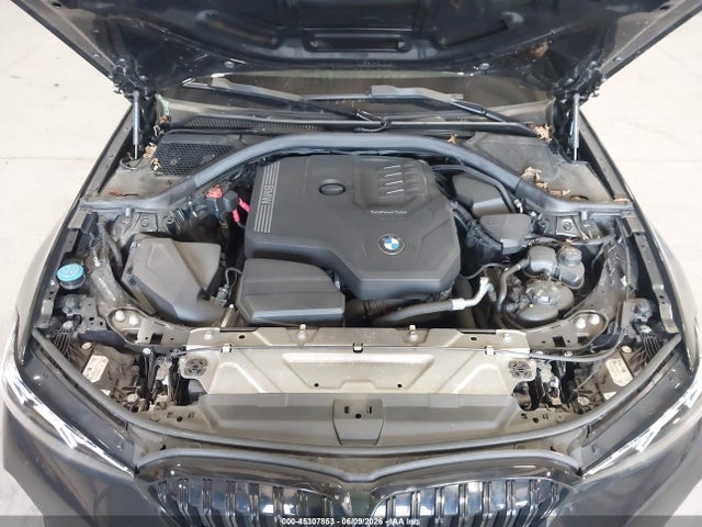 45307853 :رقم المزاد ، 3MW89FF03P8D53333 vin ، 2023 Bmw 330i Xdrive مزاد بيع
