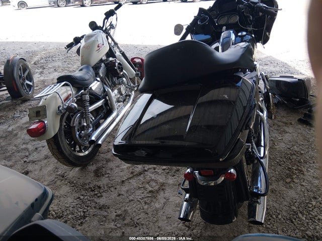 Harley-Davidson FLTRXS 2021 1HD1KTP12MB657809 Image 6