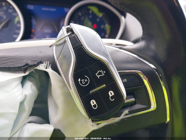 2019 Maserati Ghibli S Q4 მანქანა იყიდება აუქციონზე, vin: ZAM57YTA8K1338453, აუქციონის ნომერი: 45307911